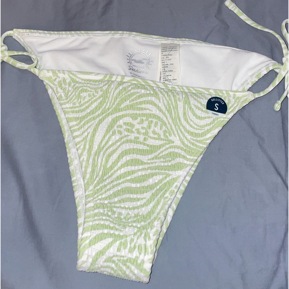 Hollister Underwear Size Small
